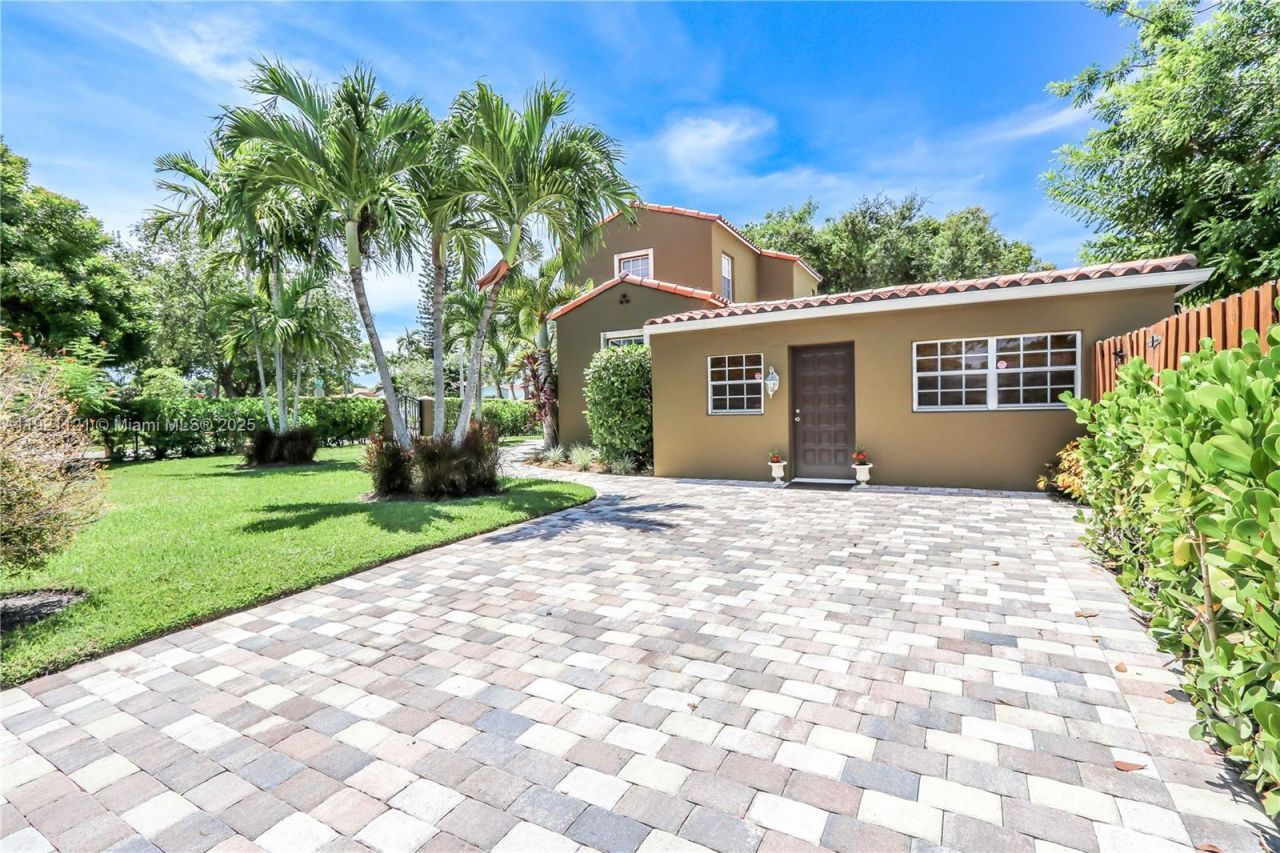 1700 SW 14th Ave, Miami, FL 33145 Photo