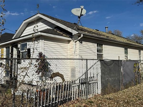 187 Goulding Street, East Alton, IL 62024