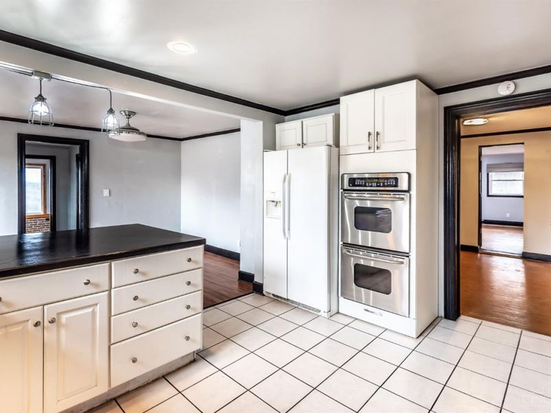 5654 Wilmington Road, Washington Township, OH 45054 Photo 14