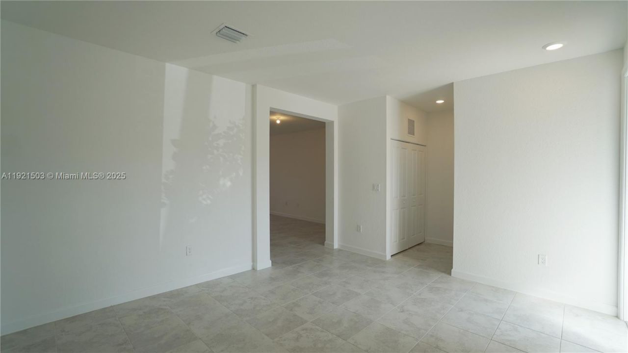 11214 SW 249th St, Homestead, FL 33032 Photo