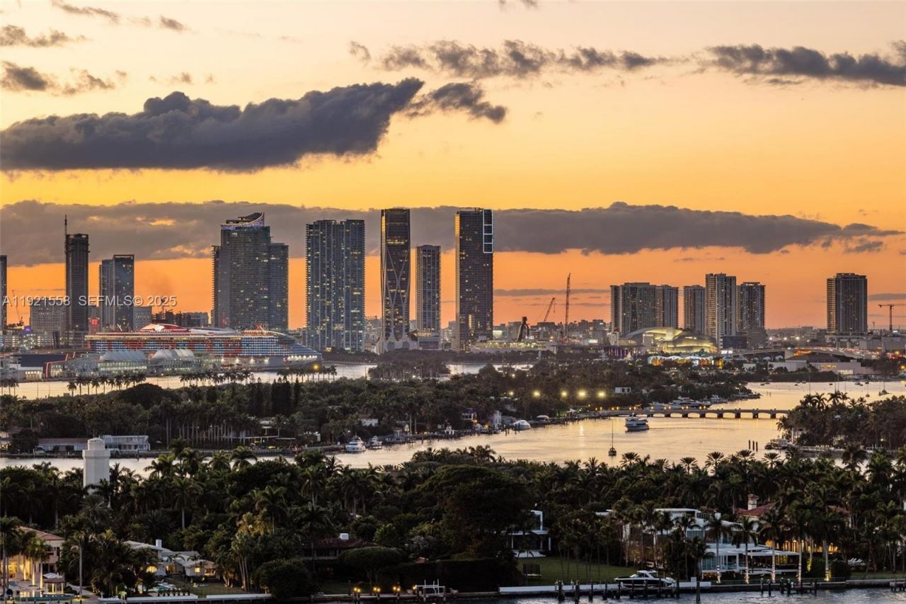 650 West Ave, Unit 2801, Miami Beach, FL 33139 Photo