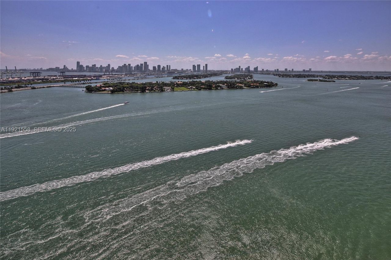 650 West Ave, Unit 2801, Miami Beach, FL 33139 Photo