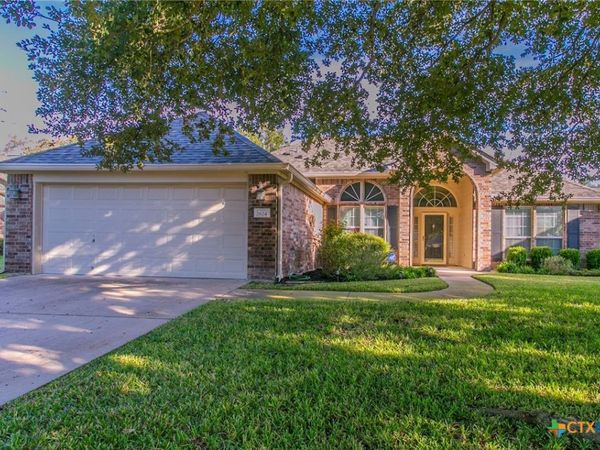 2624 Blue Meadow Drive, Temple, TX 76502