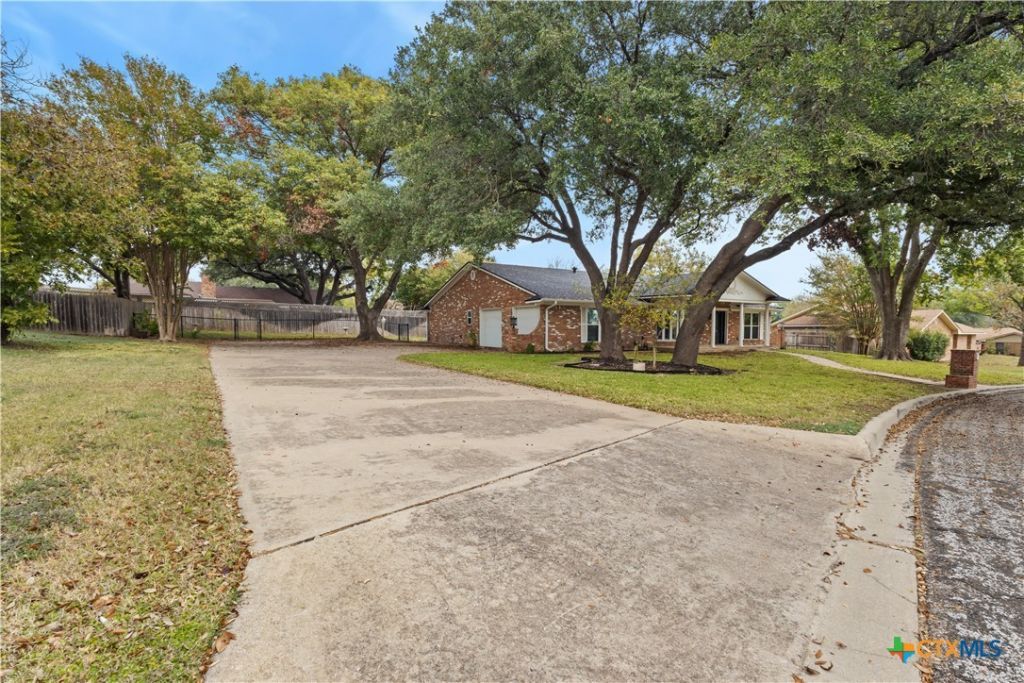 606 E Briarwood Lane, Harker Heights, TX 76548 Main Photo