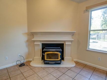 304 Manor Dr, Ione, CA 95640 Photo