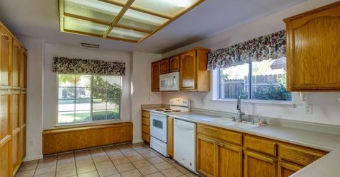 304 Manor Dr, Ione, CA 95640 Photo