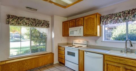304 Manor Dr, Ione, CA 95640 Photo