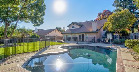 304 Manor Dr, Ione, CA 95640 Photo