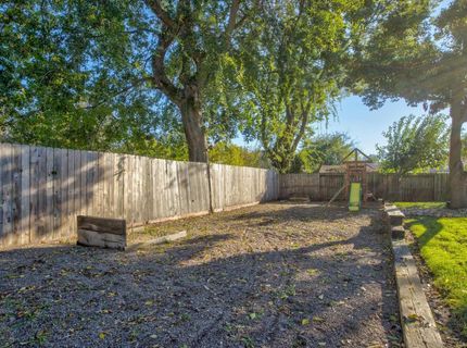 304 Manor Dr, Ione, CA 95640 Photo