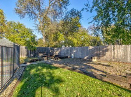 304 Manor Dr, Ione, CA 95640 Photo
