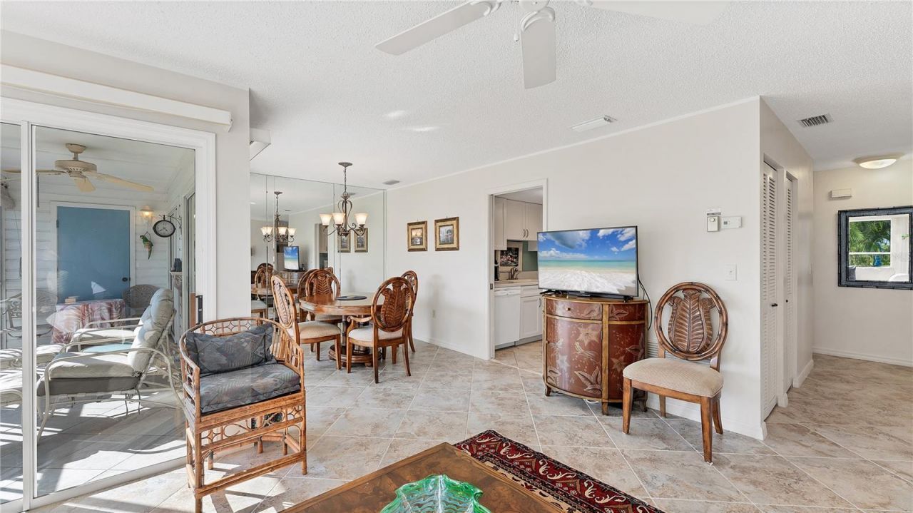 983 Sandpiper Circle, Bradenton, FL 34209 Photo