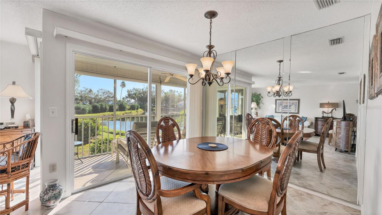 983 Sandpiper Circle, Bradenton, FL 34209 Photo