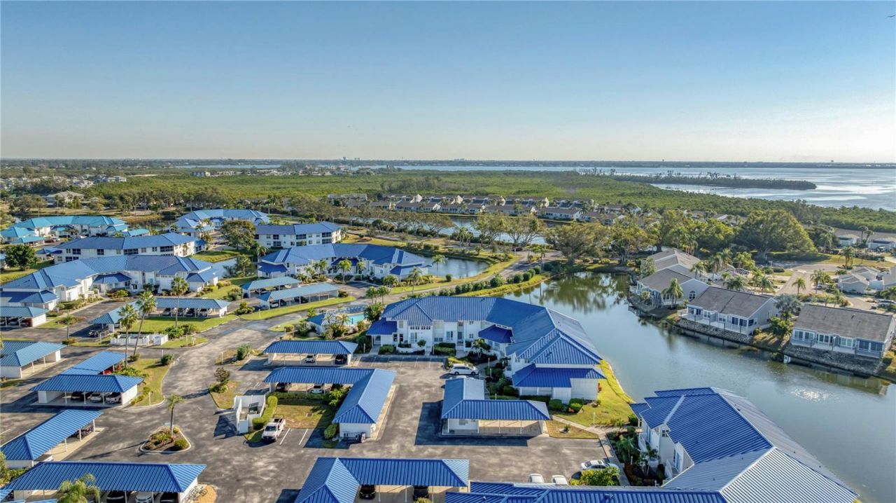 983 Sandpiper Circle, Bradenton, FL 34209 Photo