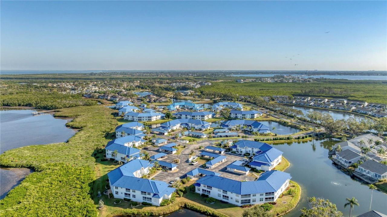 983 Sandpiper Circle, Bradenton, FL 34209 Photo