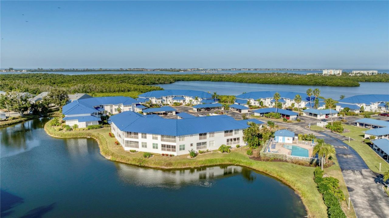 983 Sandpiper Circle, Bradenton, FL 34209 Photo