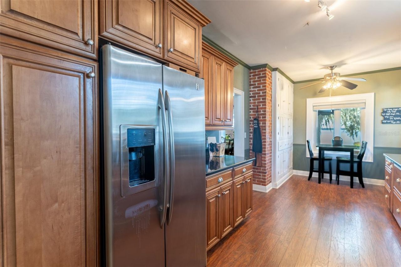 1433 N Lake Howard Drive, Winter Haven, FL 33881 Photo