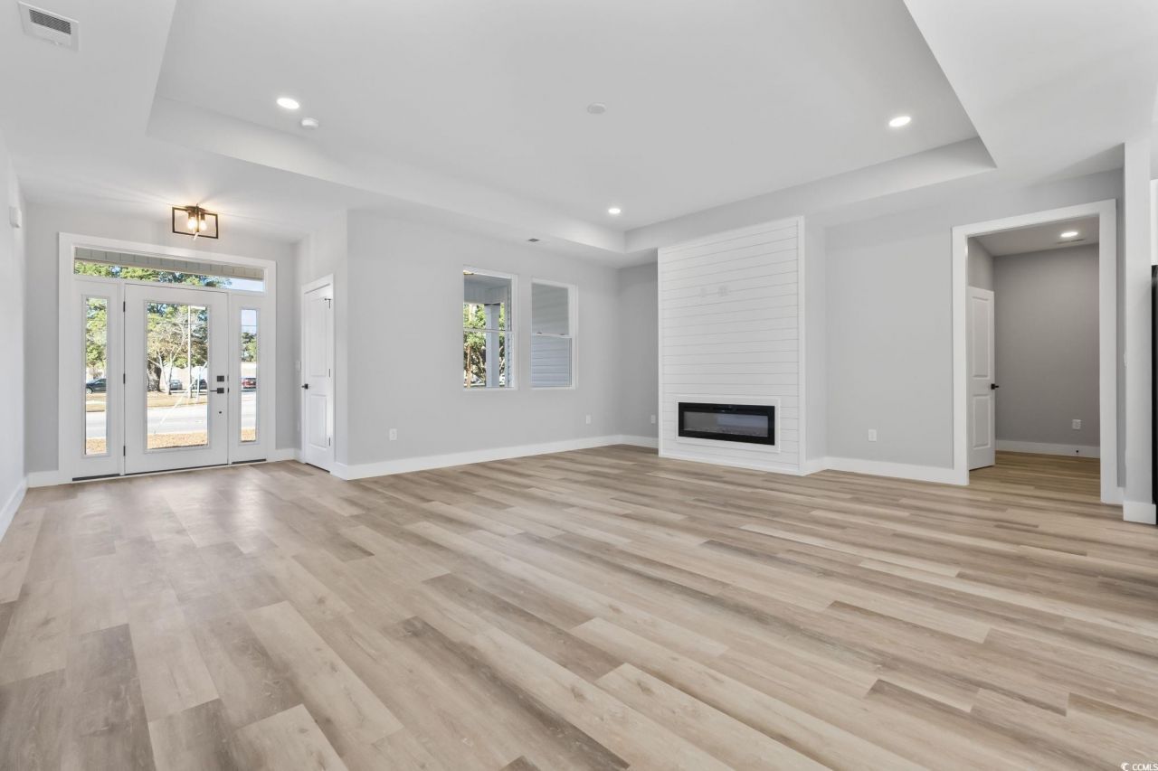3301 Fourth Ave. Photo 10