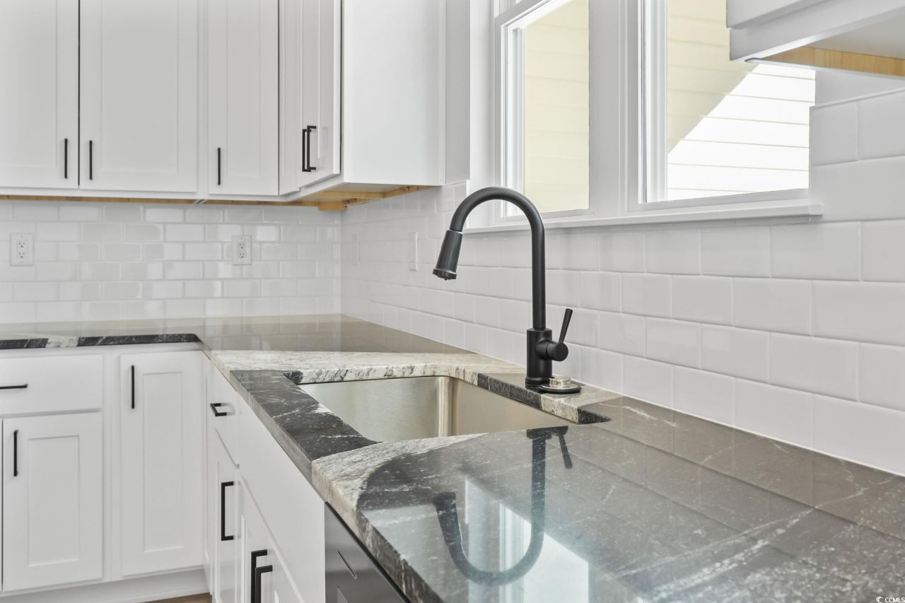 3301 Fourth Ave. Photo 14