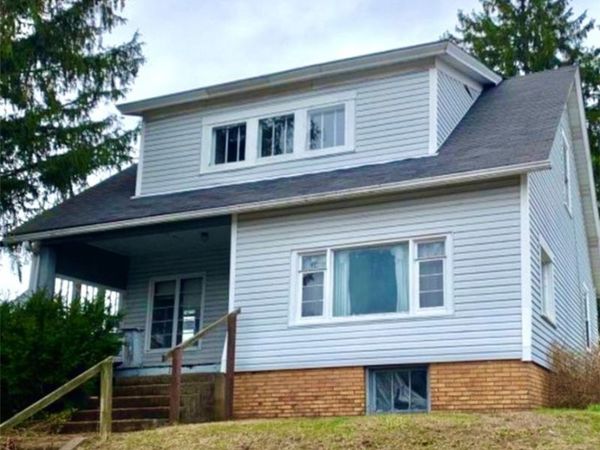 2409 25th St, Beaver Falls, PA 15010