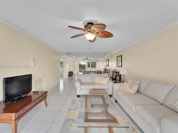 2603 NW 103rd Ave, Unit 304, Sunrise, FL 33322