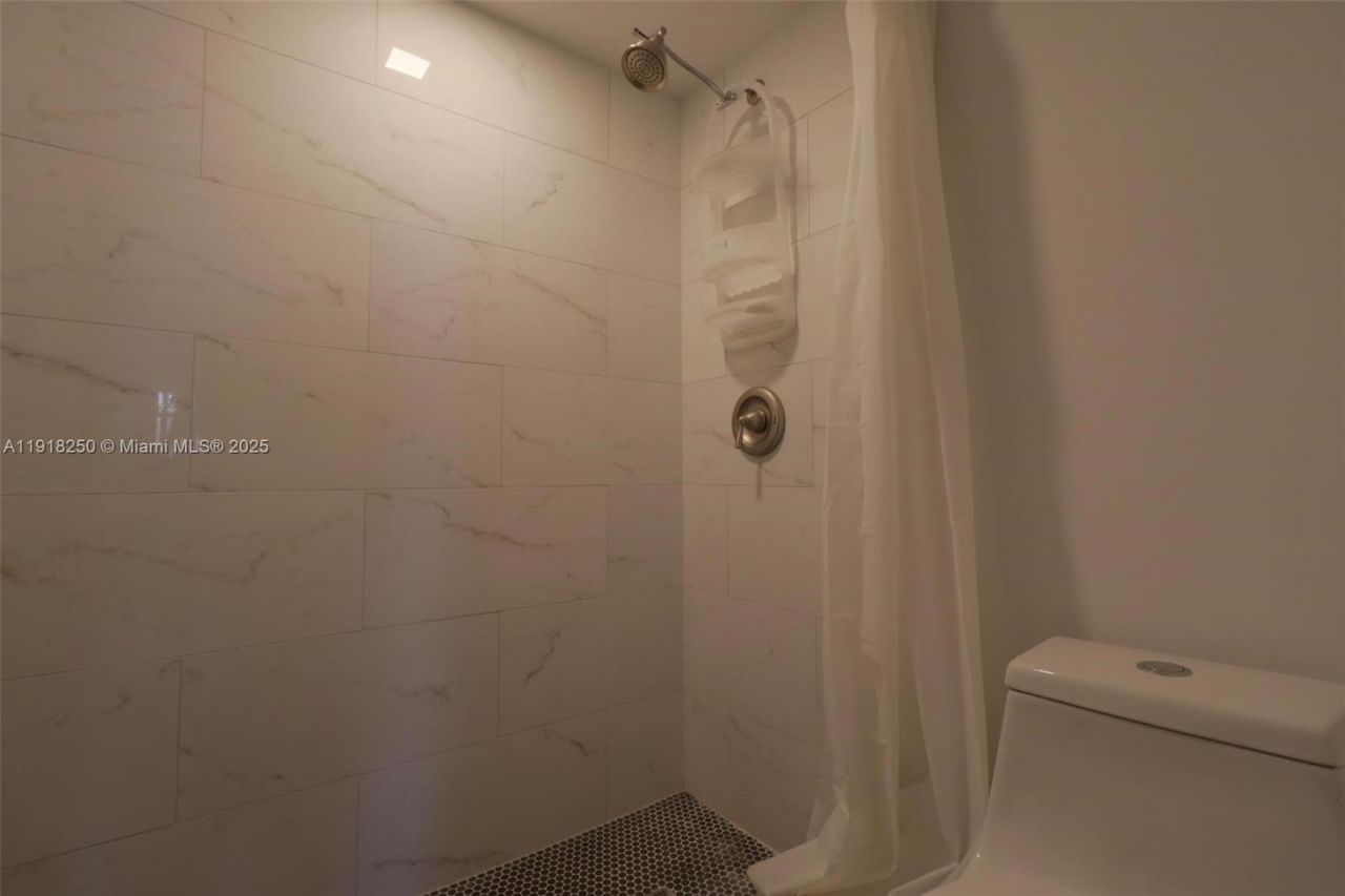 9300 Lime Bay Blvd, Unit 102, Tamarac, FL 33321 Photo