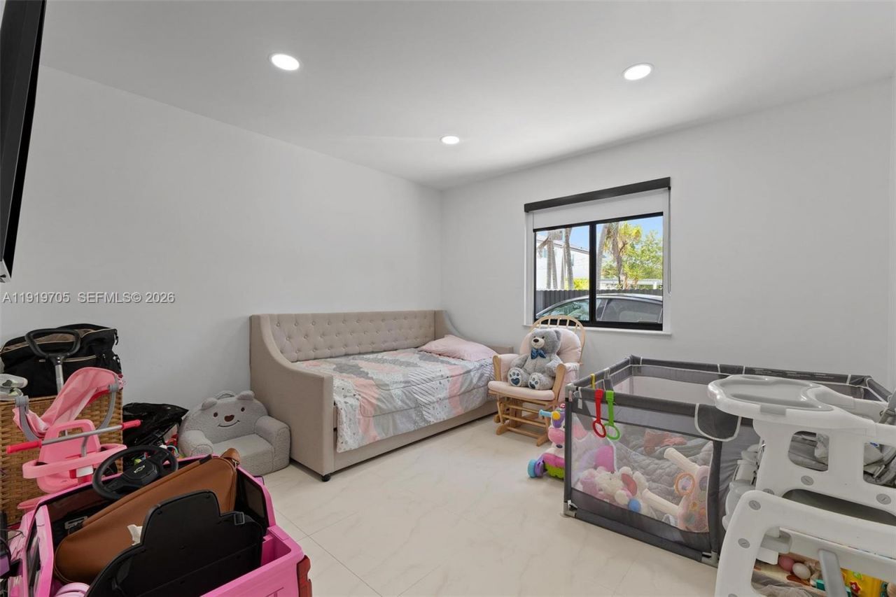 4014 SW 144th Pl, Miami, FL 33175 Photo