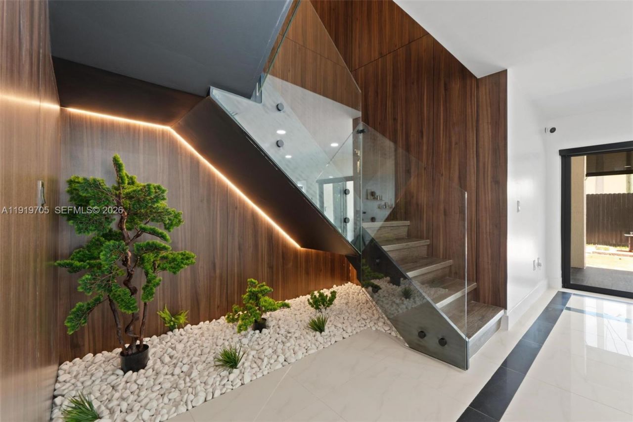 4014 SW 144th Pl, Miami, FL 33175 Photo