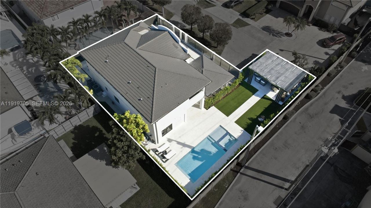 4014 SW 144th Pl, Miami, FL 33175 Photo