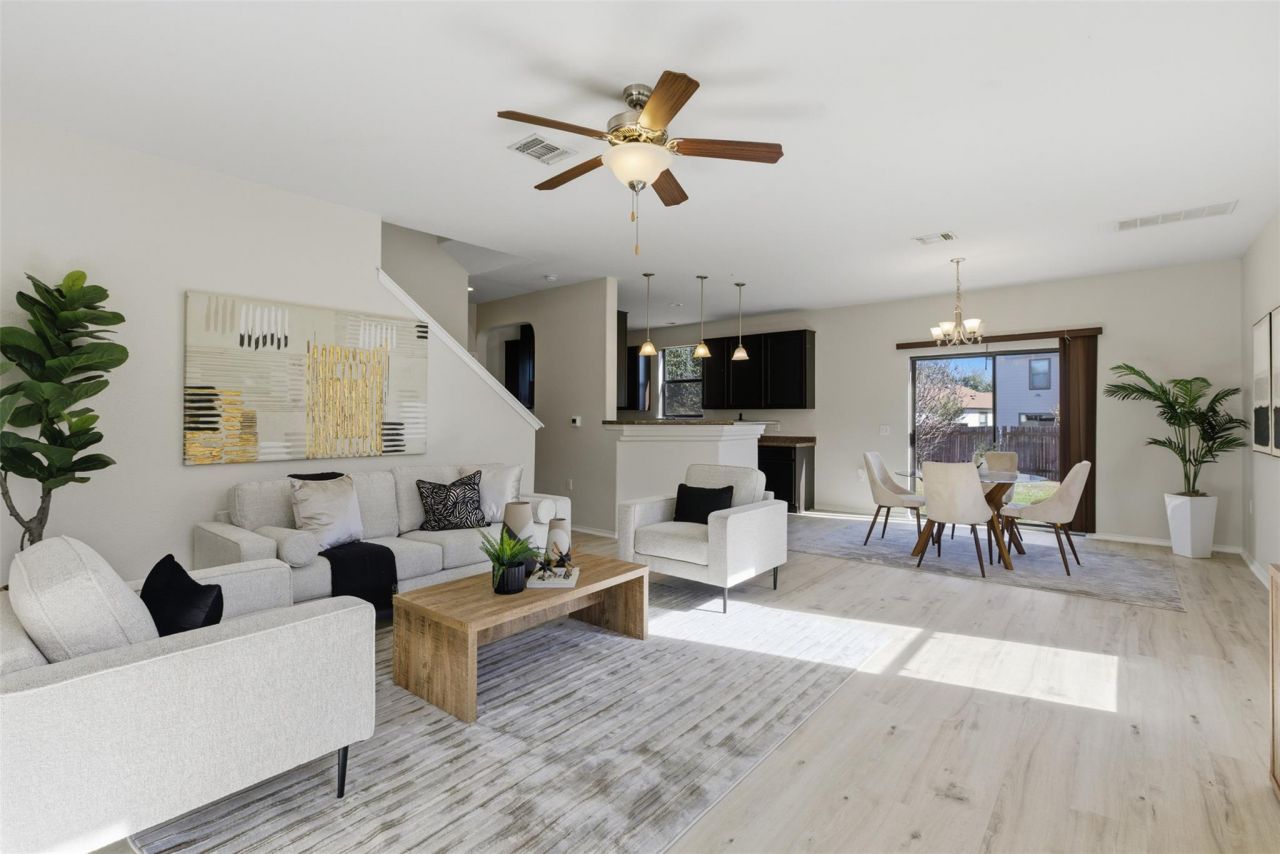 11321 Barns Trl, Austin, TX 78754 Main Photo