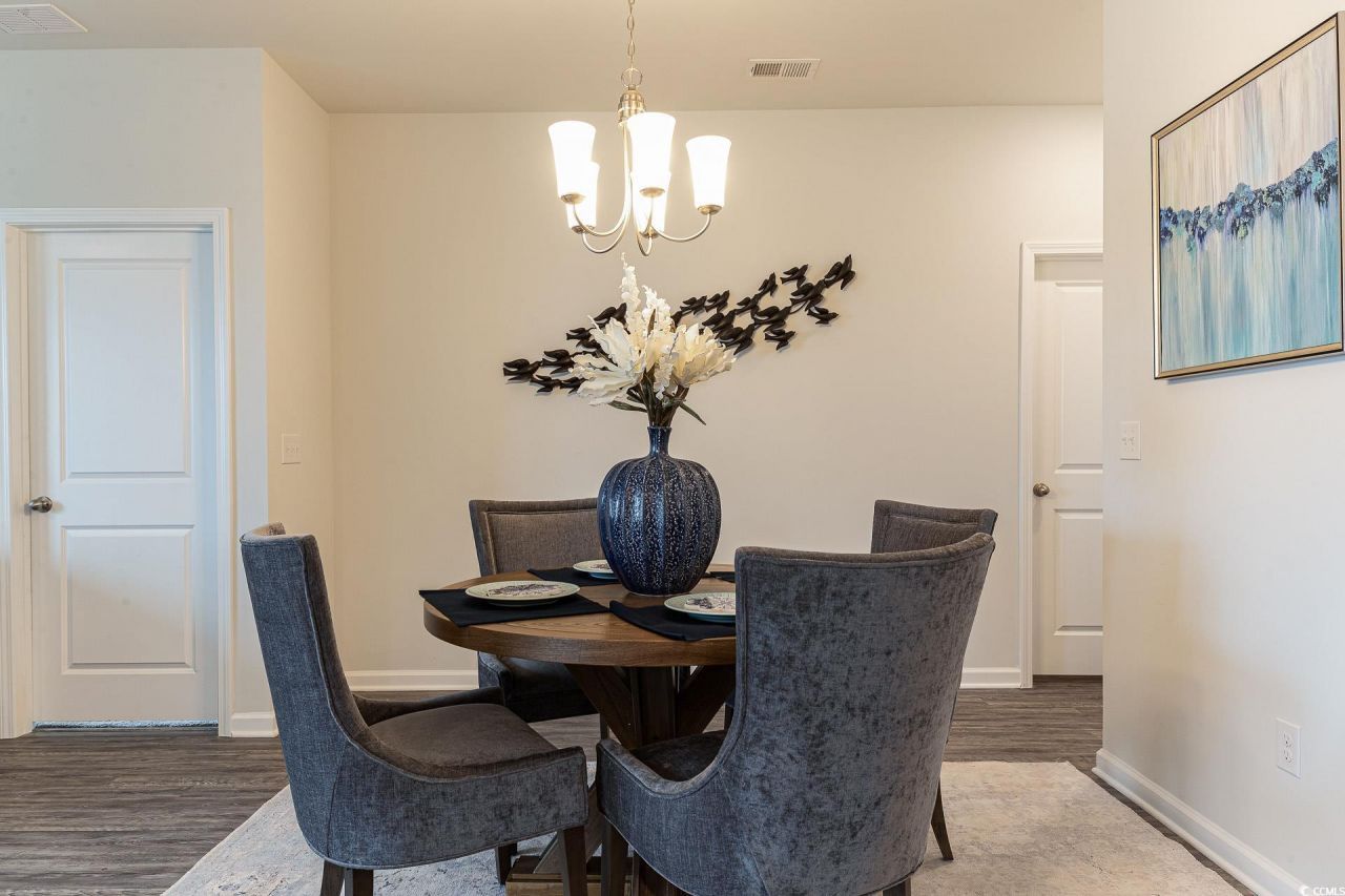 1009 St. Martin St. Photo 5