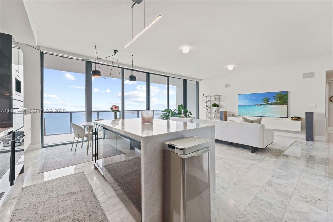 1451 Brickell Ave, Unit 2802, Miami, FL 33131 Main Photo