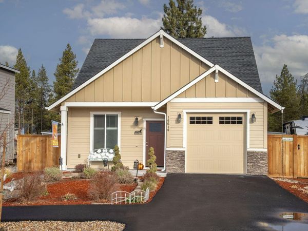 16610 Pine Creek Drive, La Pine, OR 97739