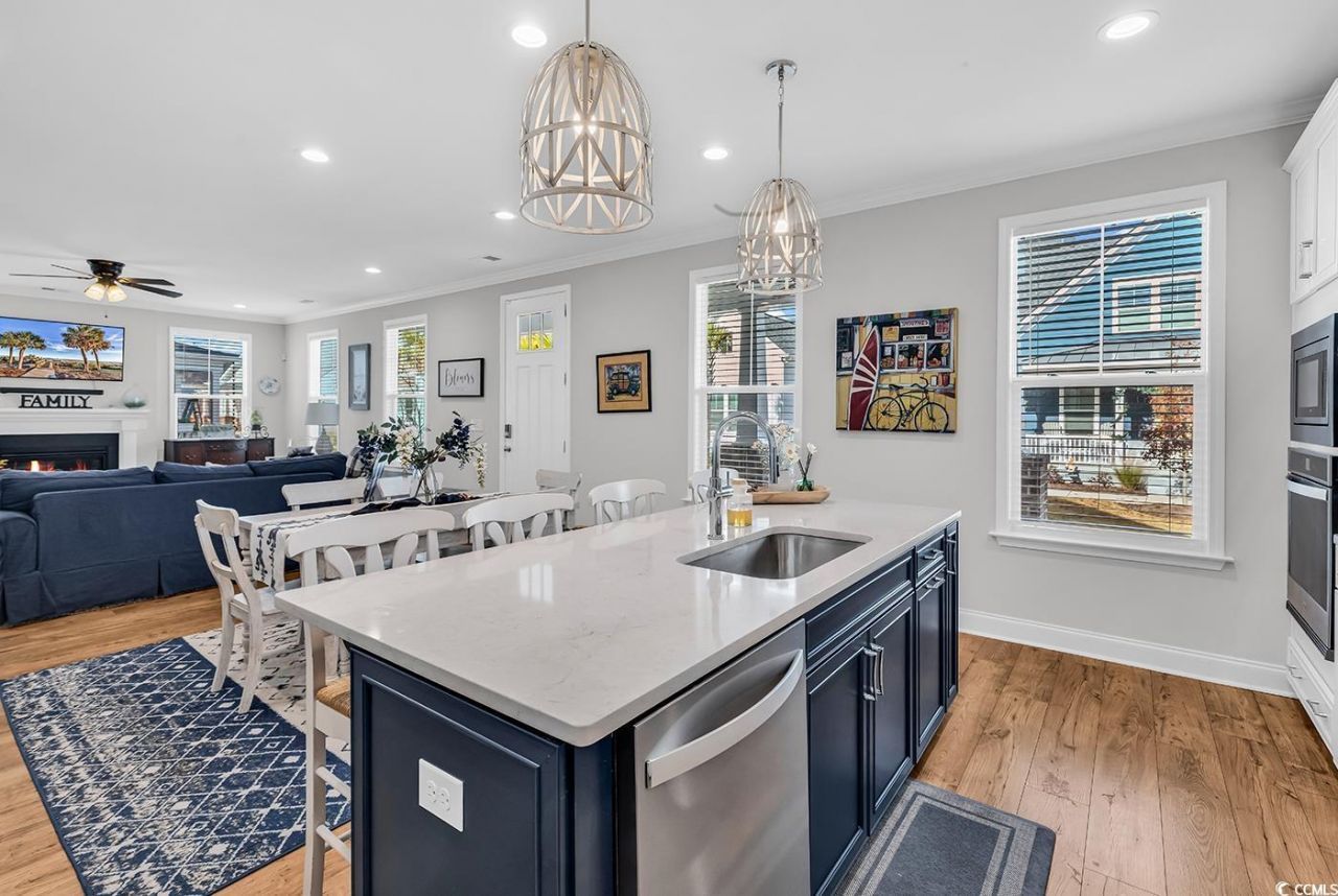 6024 Curran St. Photo 8