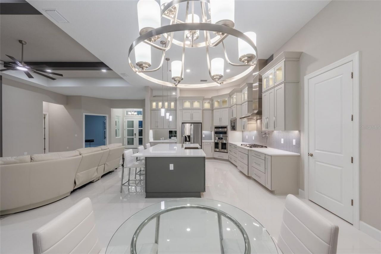 9451 Tequila Sunrise Drive, Sarasota, FL 34241 Photo