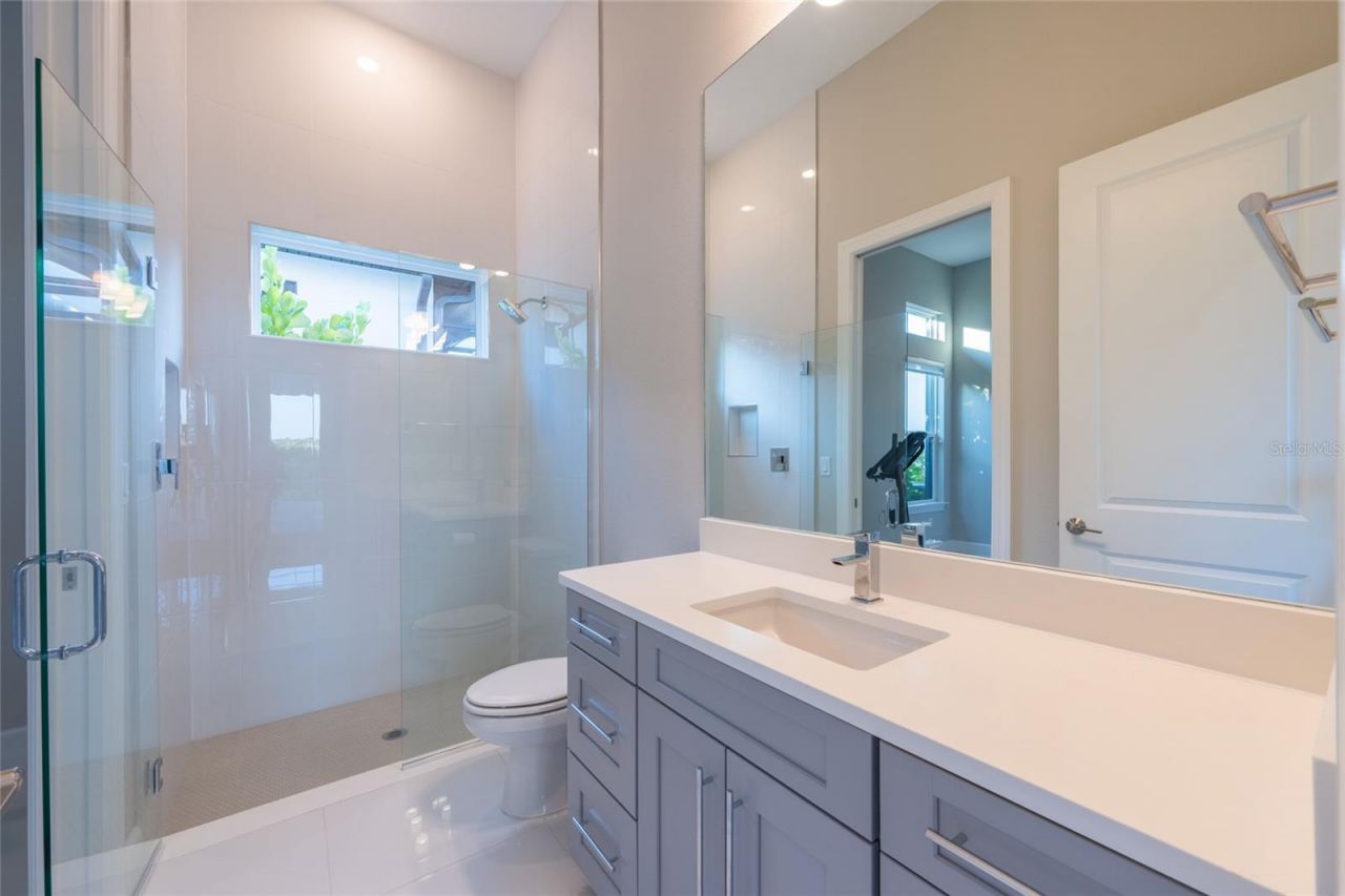 9451 Tequila Sunrise Drive, Sarasota, FL 34241 Photo