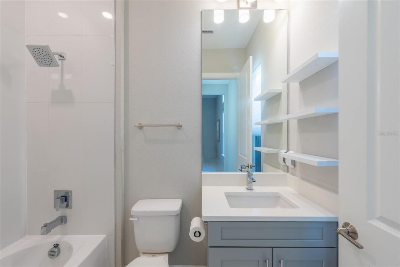 9451 Tequila Sunrise Drive, Sarasota, FL 34241 Photo