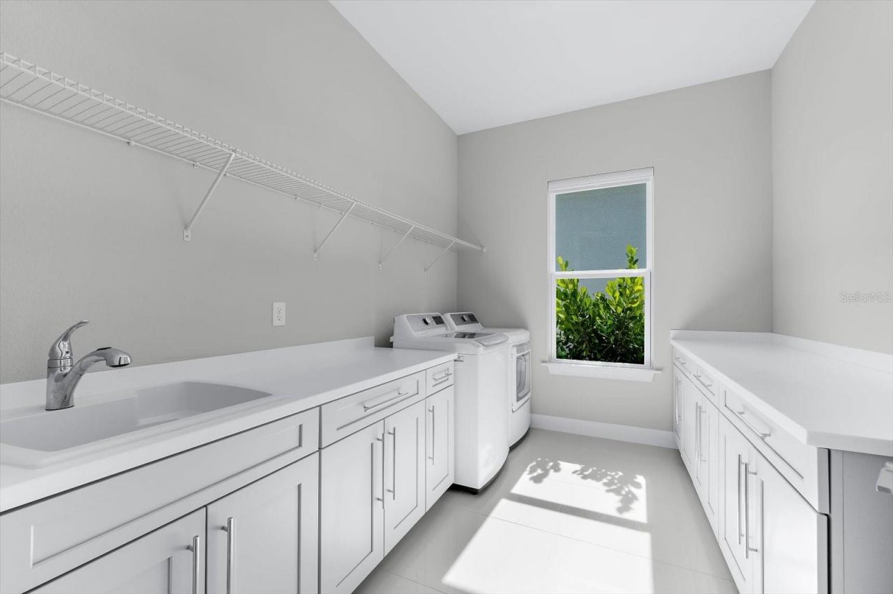 9451 Tequila Sunrise Drive, Sarasota, FL 34241 Photo