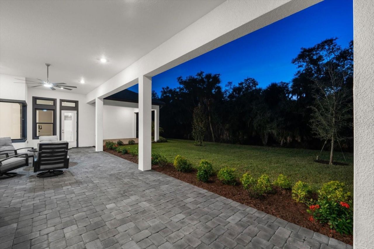 9451 Tequila Sunrise Drive, Sarasota, FL 34241 Photo