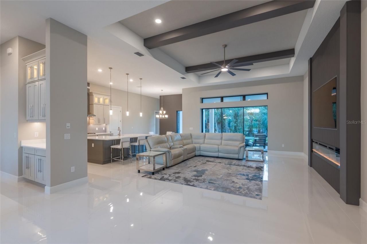 9451 Tequila Sunrise Drive, Sarasota, FL 34241 Photo