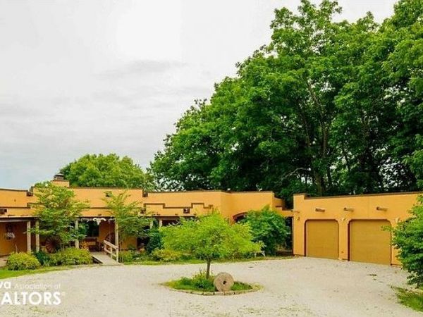 10361 155Th Street, Burlington, IA 52601