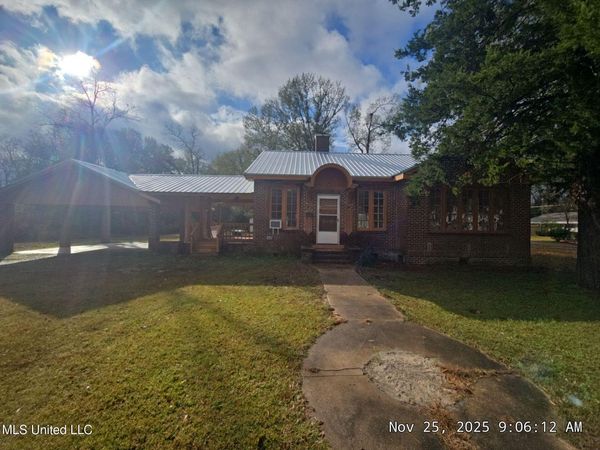 413 Pine Street, Lexington, MS 39095