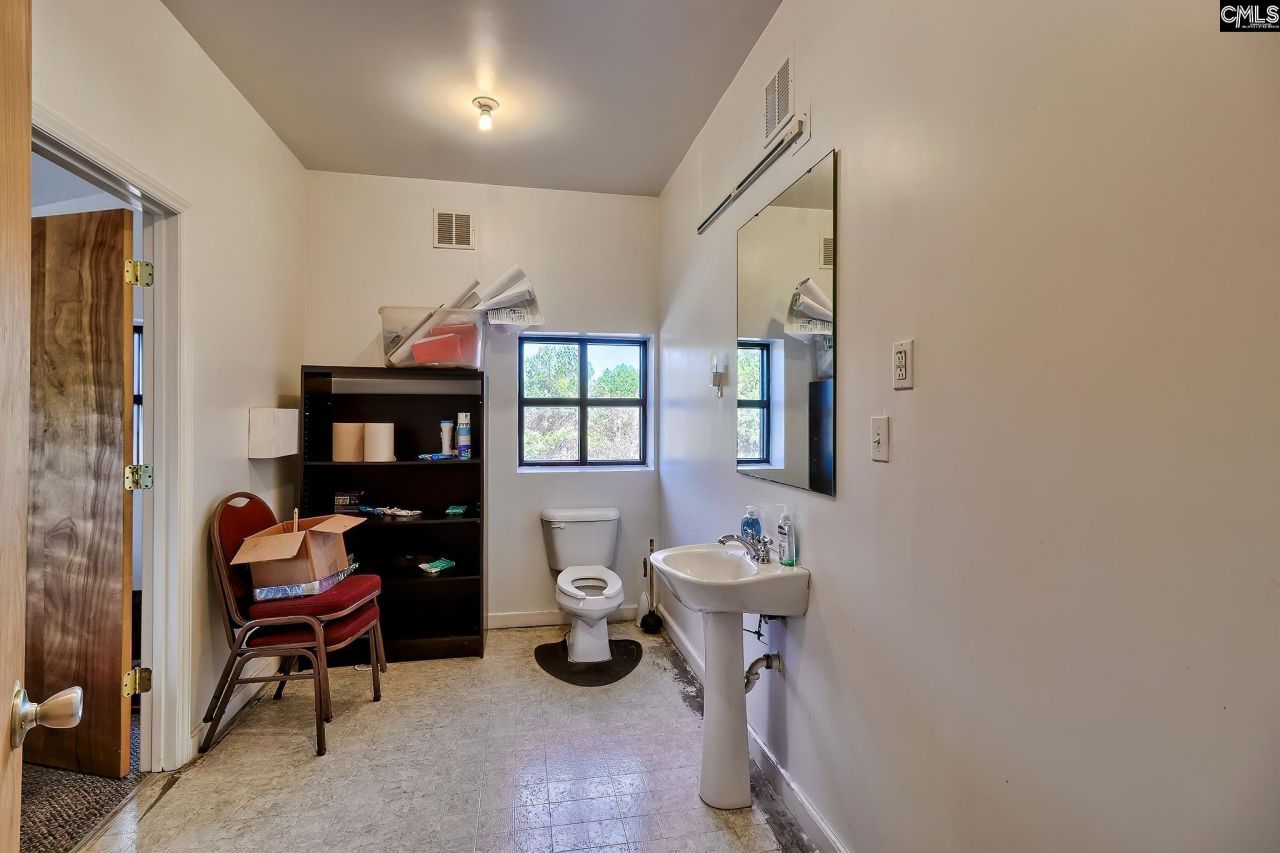 175 Foster Brothers Drive Photo 33