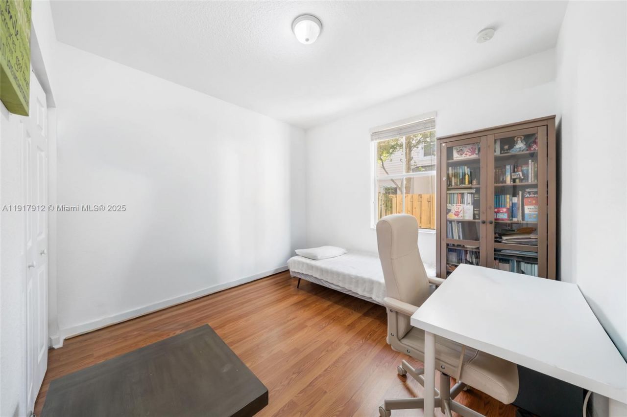 152 SE 29th Ave, Unit 9, Homestead, FL 33033 Photo