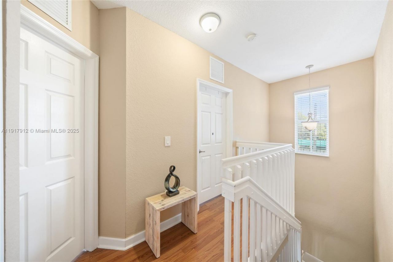 152 SE 29th Ave, Unit 9, Homestead, FL 33033 Photo