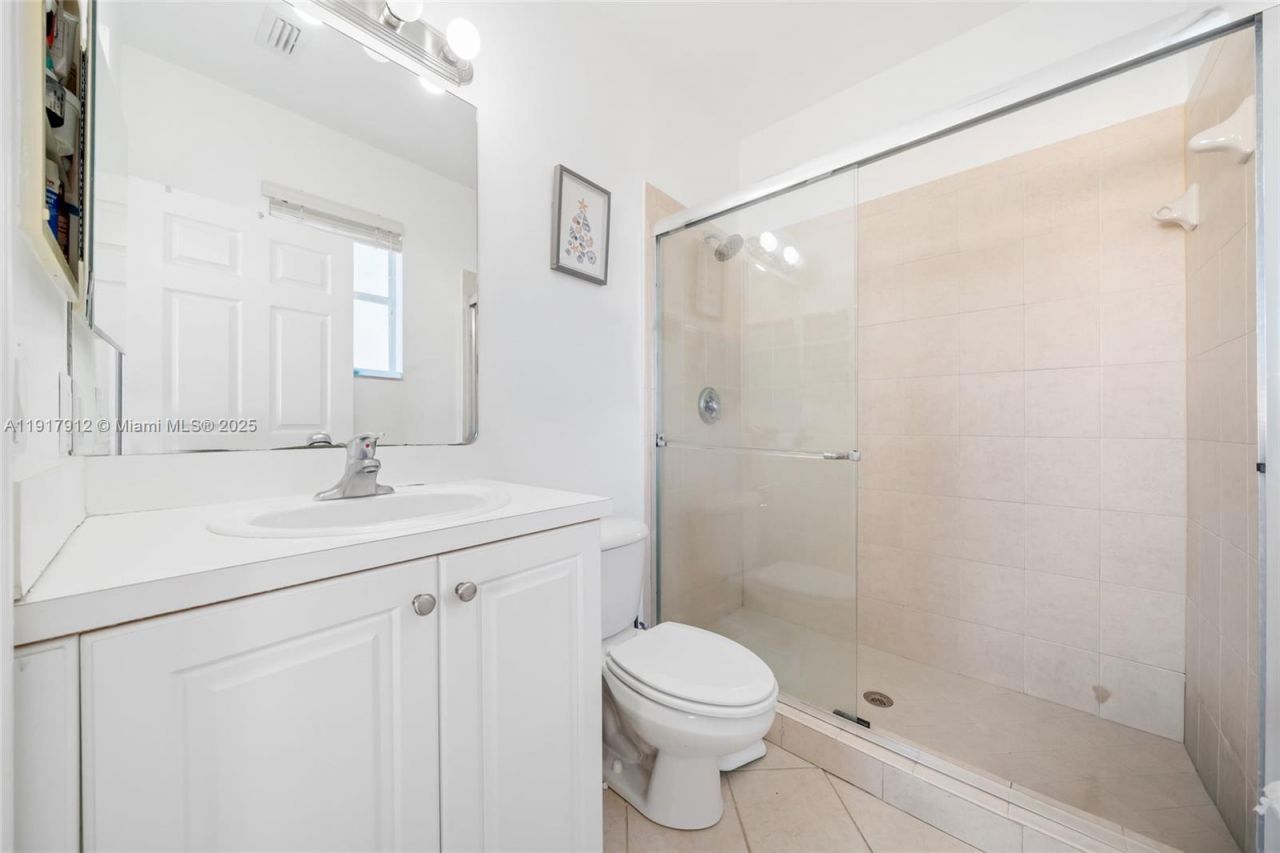 152 SE 29th Ave, Unit 9, Homestead, FL 33033 Photo