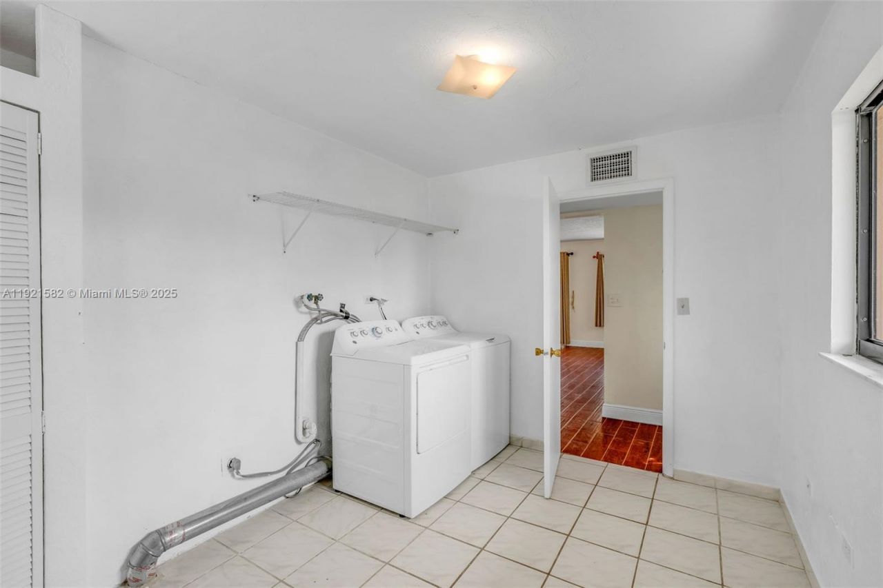 360 Sound Dr, Key Largo, FL 33037 Photo