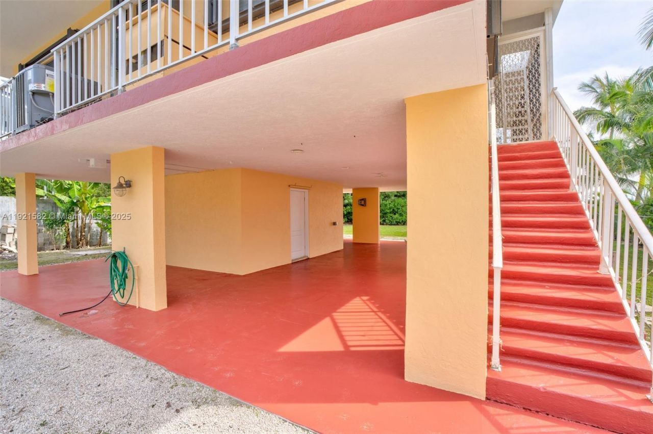 360 Sound Dr, Key Largo, FL 33037 Photo