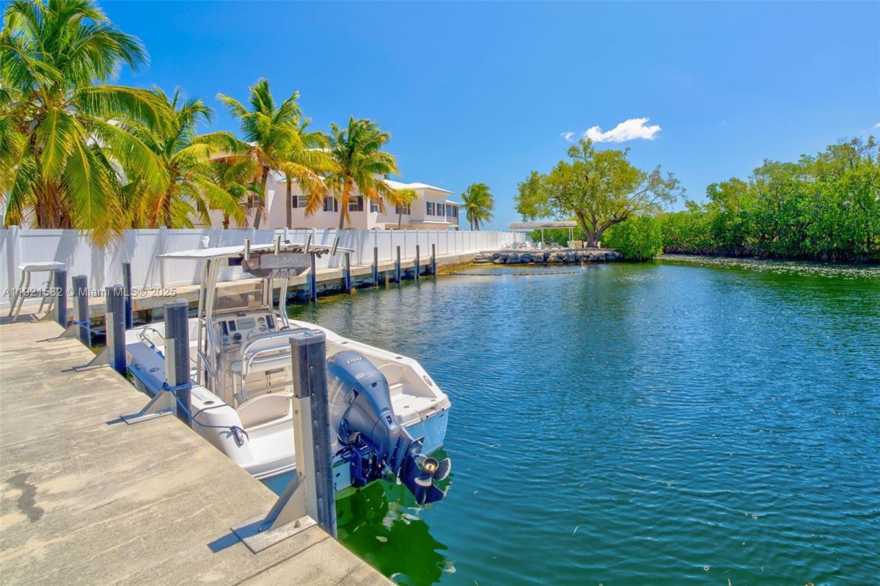 360 Sound Dr, Key Largo, FL 33037 Photo