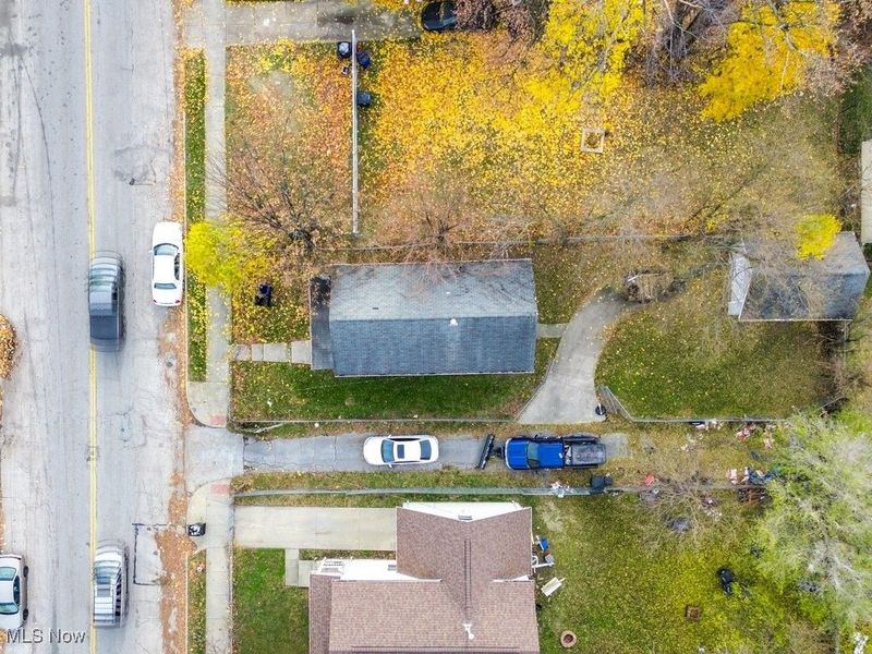 662 E 125th Street, Cleveland, OH 44108 Photo 4