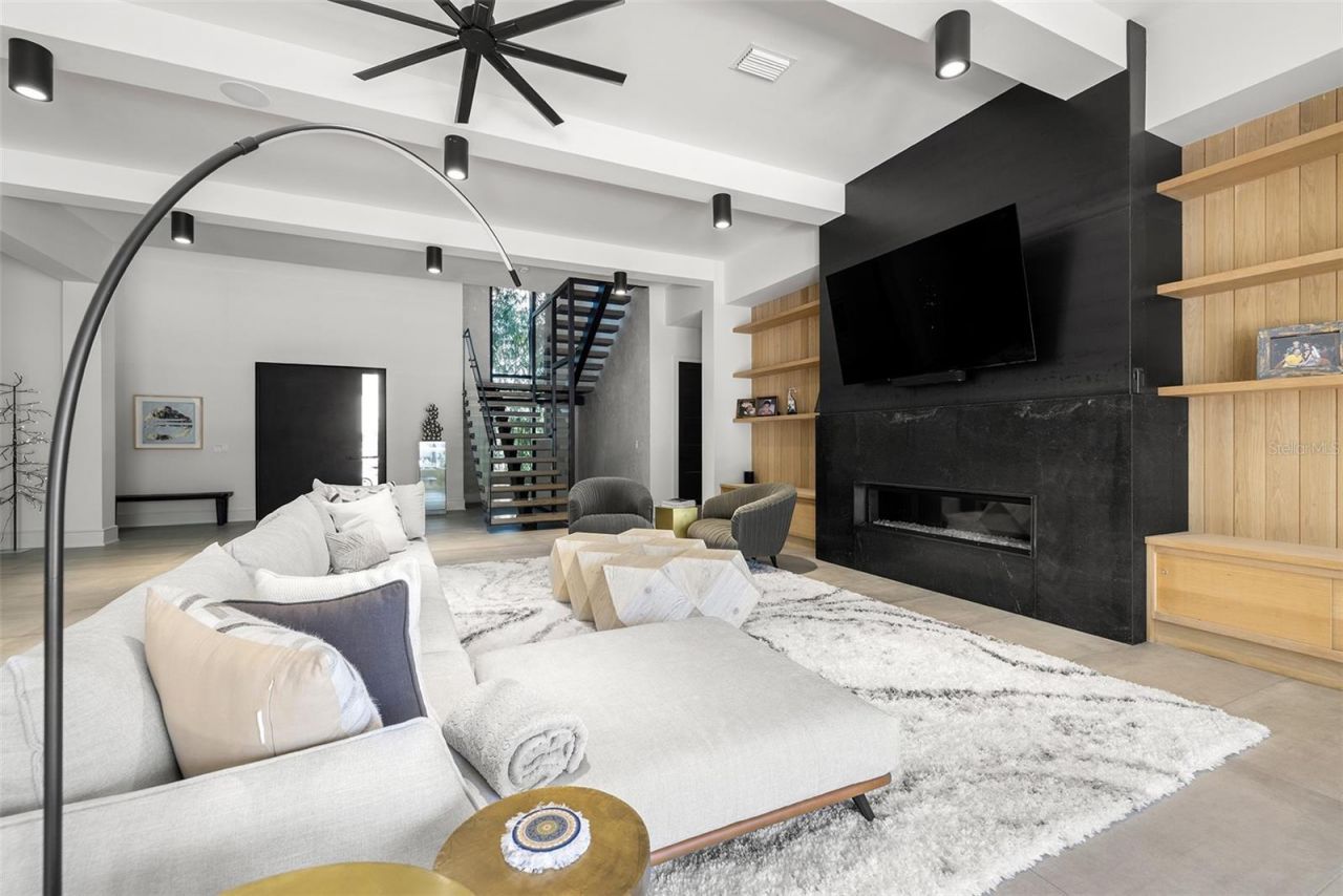 4924 W San Rafael Street, Tampa, FL 33629 Photo